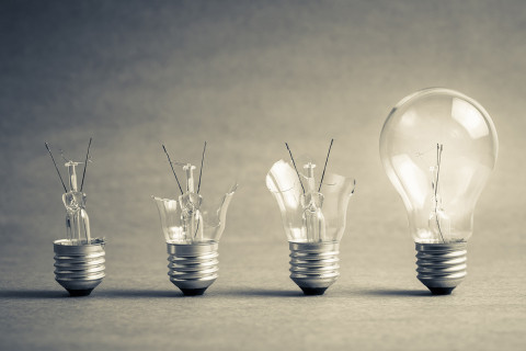 Blog-header-moving-forward-lightbulbs